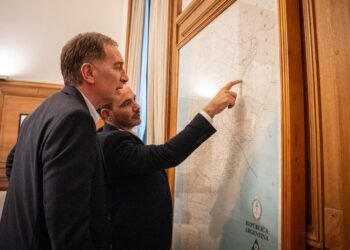 Santilli y Valdés dialogan sobre proyectos clave para Corrientes