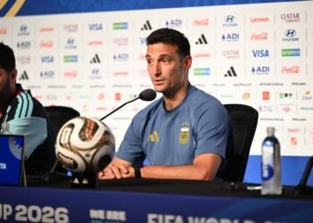 Scaloni: ‘Agradecimiento eterno a estos chicos’ tras la final perdida ante España