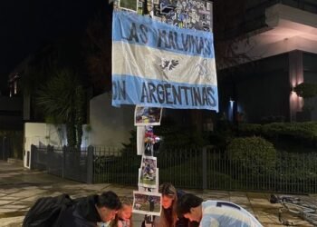 Segurola y Habana: un santuario maradoniano antes del choque Argentina-Inglaterra