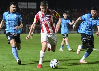Temperley se impone en Tucumán y se acerca a la cima de la Zona B