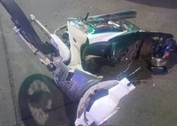 Tragedia en Tolosa: una motociclista pierde la vida en un choque