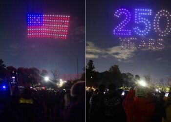 Un espectáculo de drones deslumbró Palermo en homenaje a la independencia de EE.UU.