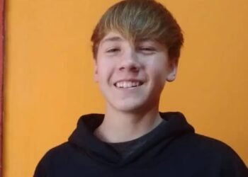 Un joven de 15 años en estado crítico tras ser atacado por un grupo de adolescentes en Villa Carlos Paz