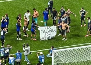 Un medio británico insta a reabrir el debate sobre las Malvinas