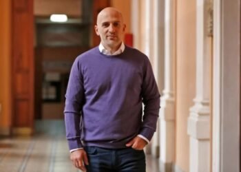 Yacobitti refuta al vocero presidencial sobre alumnos extranjeros en la UBA