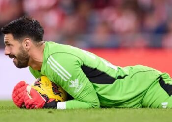 Augusto Batalla se enfrenta a una larga recuperación tras fractura de tibia
