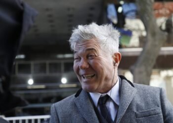 Burlando podría declarar en el juicio por la desaparición de Loan