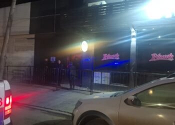 Clausuran bar en Comodoro Rivadavia por presencia de menores