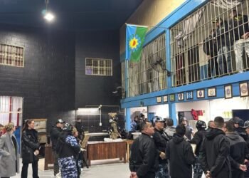 Desmantelan banda de extorsionadores y narcotraficantes en el penal de Varela