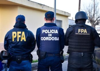 Detenido un jefe de la Policía Federal por robo de perros y dinero en Córdoba