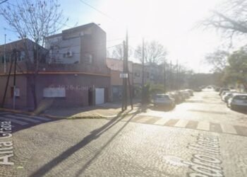 Detienen a hombre por el femicidio de su esposa en Villa Devoto