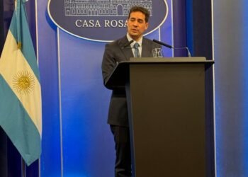 El Gobierno impulsa un plan de estabilización para familias endeudadas