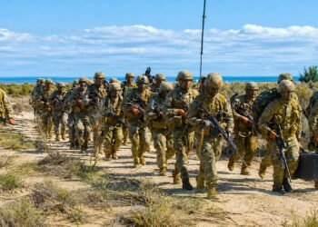 El Gobierno lanza un bono extraordinario para las Fuerzas Armadas y fuerzas de seguridad