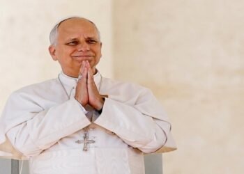 El Papa León XIV se reúne con autoridades de la CEA para afinar detalles de su visita a Argentina