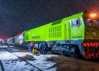 El Tren Patagónico lleva 600 toneladas de sal a Bariloche para enfrentar el invierno
