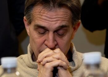 El juicio a Aníbal Lotocki avanza por la muerte de un paciente y graves lesiones a cinco mujeres