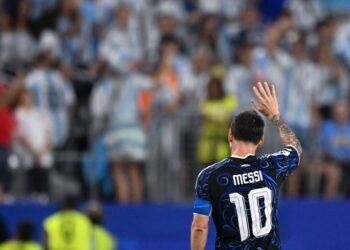 Emotivos homenajes a Messi tras su adiós a la Selección