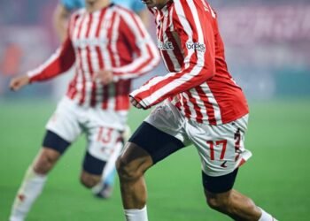 Estudiantes avanza a cuartos de la Copa Argentina tras vencer a Barracas Central