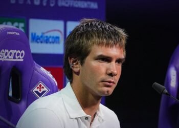 Franco Mastantuono se presenta en Fiorentina: ‘Es una oportunidad, no una revancha’