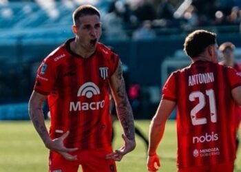 Gimnasia de Mendoza se impone a Gimnasia de La Plata y escala posiciones