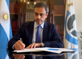 Guillermo Michel propone moratoria para aliviar deudas familiares