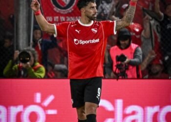 Independiente y Gimnasia (M) se enfrentan en un duelo crucial por la cima de la Zona A