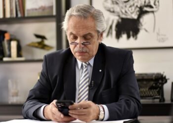 Investigación sobre Héctor Sosa y presuntas irregularidades en seguros públicos