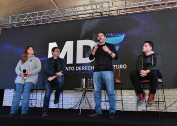 Kicillof impulsa la contienda por la gobernación en Entre Ríos y revela la fractura del PJ