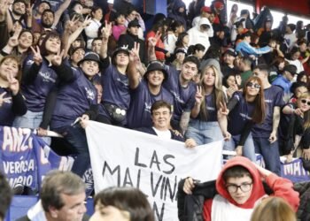 La juventud argentina se une en el lanzamiento de MDF Juventudes con Axel Kicillof como referente