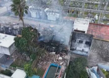 Más de 18 mil hogares sin luz en La Plata tras explosión en central eléctrica