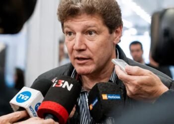 Melella deberá presentar informe sobre el buque británico VS Promise en 15 días