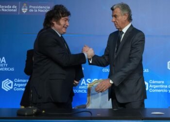 Milei: «Los prebendarios deben quebrar» en el Consejo de las Américas