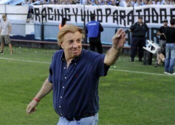 Mostaza Merlo podría regresar al fútbol argentino en un club grande