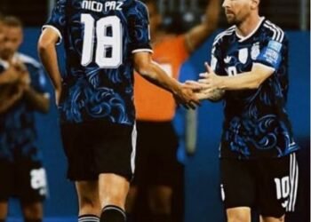 Nico Paz rinde homenaje a Messi tras su retiro de la Selección