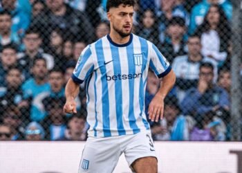 Racing se queda sin Di Césare: fractura lo alejará hasta 2024