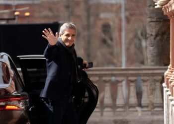 Solicitan interpelación a Luis Caputo por el uso de fondos viales