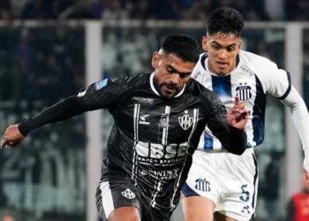 Talleres y Central Córdoba empatan sin goles y siguen en la zona baja