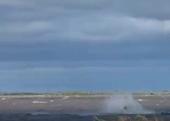 Tragedia en Santa Fe: muere instructor de kitesurf tras un accidente grabado por su novia