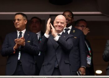 UEFA desafía a Infantino: se prepara para la batalla electoral en FIFA