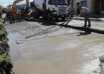 Avanza el Plan de Pavimentación en Lanús para mejorar la seguridad vial