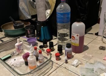 Desmantelan laboratorio de drogas sintéticas en Villa Crespo