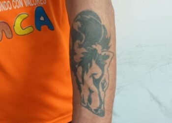 Detenido un prófugo con 18 antecedentes penales tras ser reconocido por un tatuaje