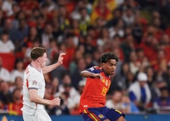 España se impone a Inglaterra en un vibrante duelo de la UEFA Nations League
