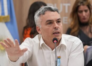 Esteban Paulón critica los anuncios de Milei sobre Malvinas: ‘Se podrían haber hecho hace 1.000 días’