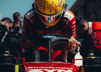 Hamilton admite que tuvo suerte tras su abandono en el GP de España