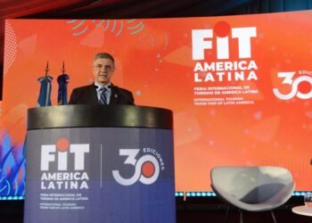 Jorge Macri lanza la Feria Internacional de Turismo y anuncia exenciones impositivas