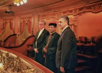 Jorge Macri y un cardenal del Papa dialogan con líderes religiosos en Buenos Aires