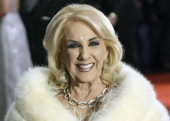 Juana Viale tranquiliza sobre la salud de Mirtha Legrand: «Está mejorando muy bien»
