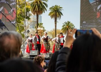 La Avenida de Mayo se llena de sabores del mundo con BA Celebra Colectividades