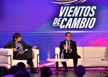 Líder opositor venezolano denuncia maniobras del régimen chavista para prolongar su poder